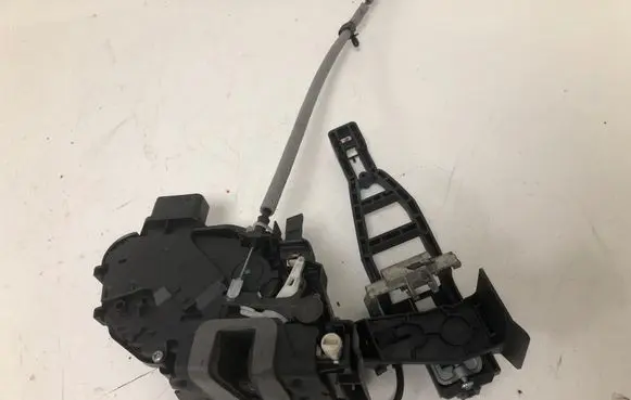 Ford S-MAX Rear door lock