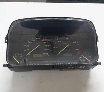 Volkswagen Golf III Speedometer (instrument cluster) 1H6919033BM