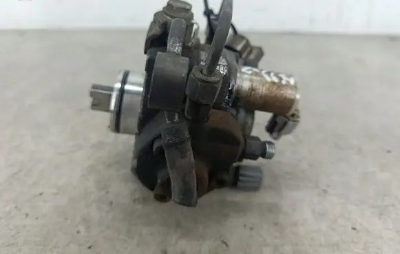 Toyota Avensis T270 Fuel injection high pressure pump