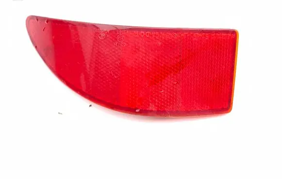 Lexus IS 220D-250-350 Rear tail light reflector A045053 1757