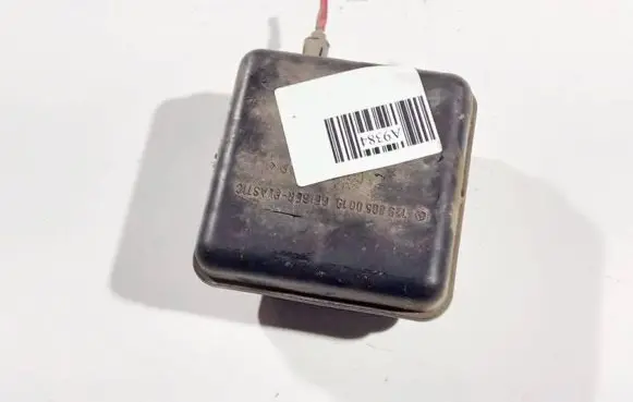 Vacuum air tank