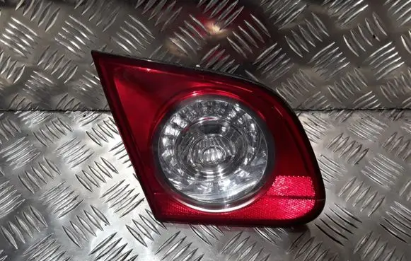 Volkswagen PASSAT B6 Tailgate rear/tail lights 3C5945093D