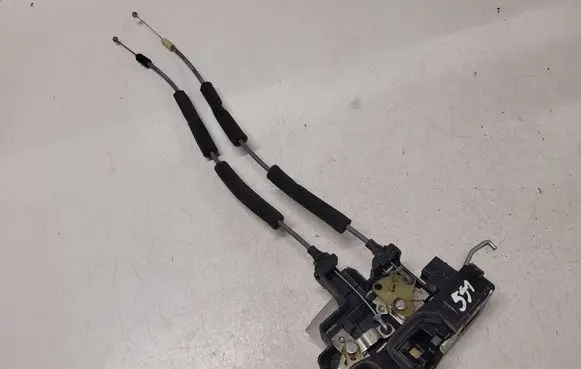 Chevrolet Captiva Rear door lock