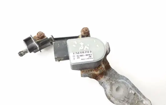 Audi Q7 4L Headlight/headlamp level sensor 7L0616213D