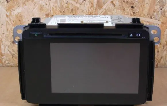 Honda HR-V Radio/CD/DVD/GPS head unit 39100T7AG12M1