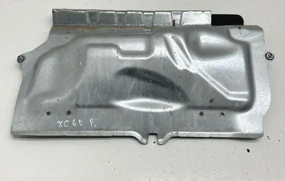 Volvo XC60 Engine compartment bulkhead P31353956 31353774 J613A