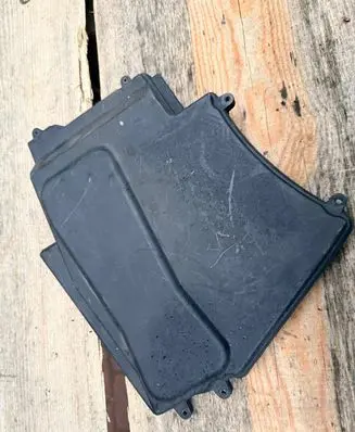 BMW 5 E60 E61 Fuse box cover 7520912