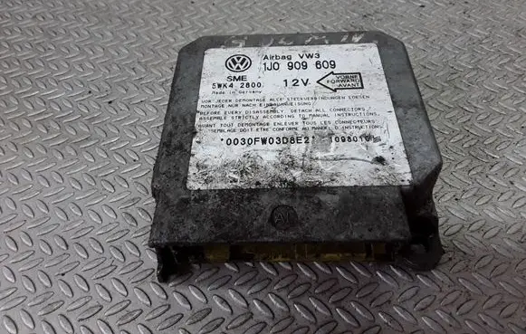 Volkswagen Golf IV Airbag control unit/module 1J0909609 5WK42800