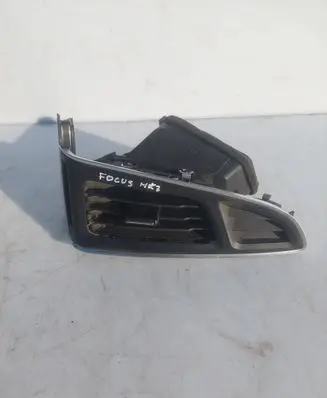 Ford Focus Dashboard side air vent grill/cover trim BM51018B08