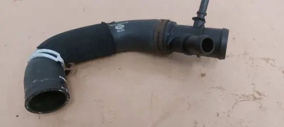 Land Rover Range Rover Sport L320 Engine coolant pipe/hose AH228B273AA