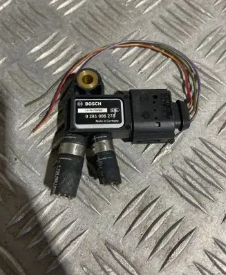 Mercedes-Benz E W211 Exhaust pressure sensor 0281006278