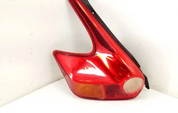 Nissan Juke I F15 Rear/tail lights
