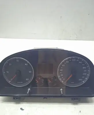 Volkswagen Touran I Speedometer (instrument cluster) A2C53025660