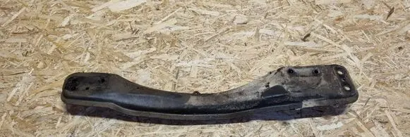 Toyota RAV 4 (XA20) Gearbox mounting bracket 