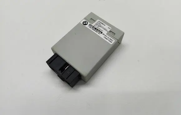 BMW 5 E60 E61 Tow bar trailer control unit/module 6850497 685049701 71606850497