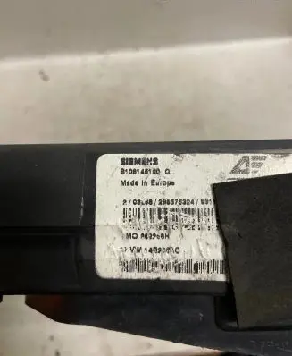 Ford Galaxy Fuse module 296676324 S108145100G