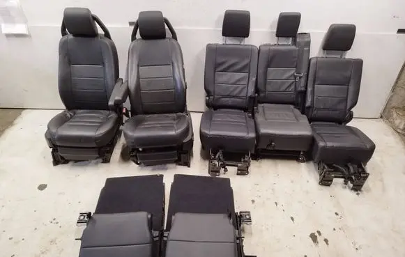 Land Rover Discovery 3 - LR3 Seat set 