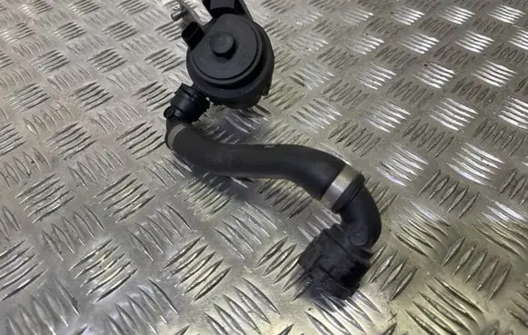 BMW X1 F48 F49 Electric auxiliary coolant/water pump 8605322