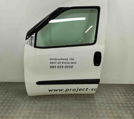 Opel Combo D Front door 95509348