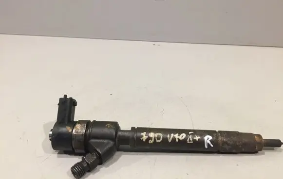 Volvo V70 Fuel injector 30777526 0445110298 0445110