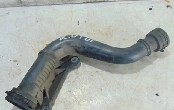 Audi A3 S3 8P Intercooler hose/pipe 1K0145762S
