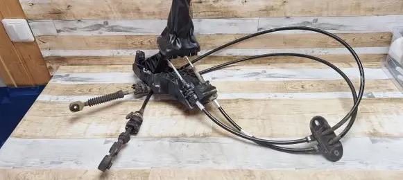 Mazda 2 Gear shifter/selector 3S6R7C453AF 060920062945 060920
