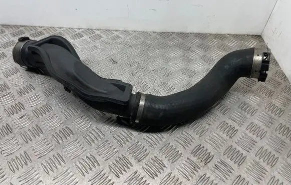 BMW 5 GT F07 Intercooler hose/pipe 4735270