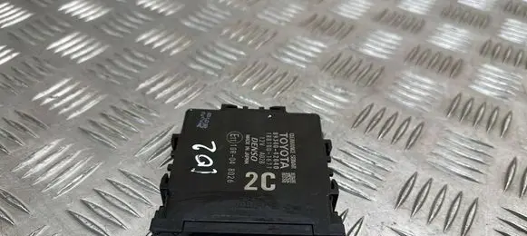 Toyota RAV 4 (XA40) Parking PDC control unit/module 8934042040 1881001671