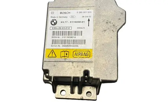 BMW 1 E81 E87 Airbag control unit/module 9119058 0285001533 31911905801A
