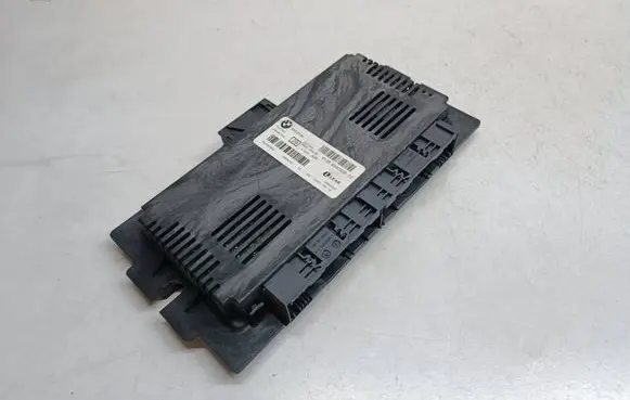 BMW X1 E84 Light module LCM 9340339 61359340339