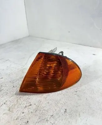 BMW 3 E46 Front indicator light 1315106140