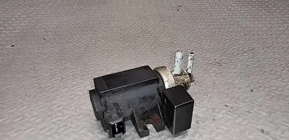 Opel Meriva A Turbo solenoid valve 72190339