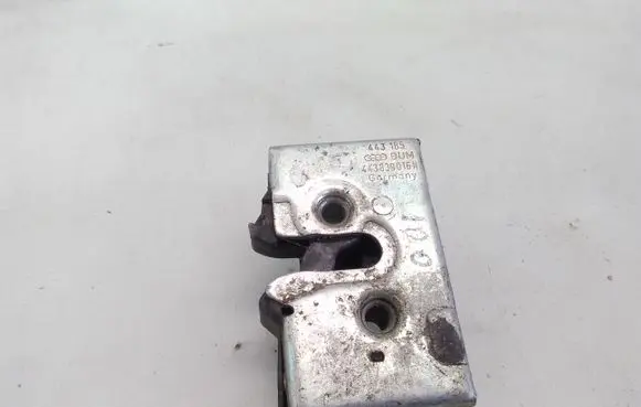 Audi 200 Rear door lock