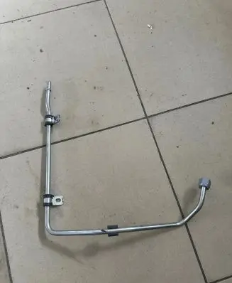 BMW 2 F46 Fuel line pipe 8665628