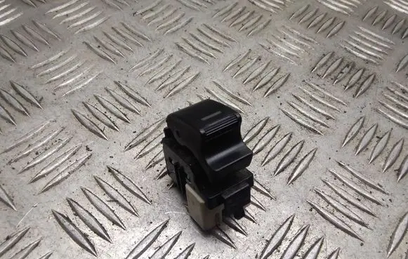 Toyota Prius (XW20) Electric window control switch