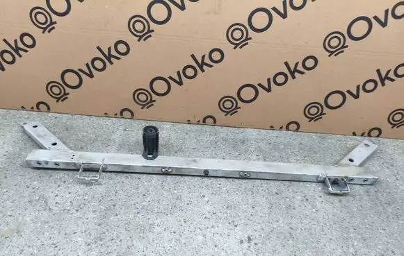 Volvo XC90 Radiator support slam panel bracket 31425937 0070 20657912