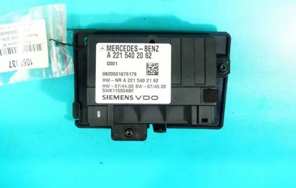 Mercedes-Benz GL X164 Central body control module A2215402062 IMPRK1063937