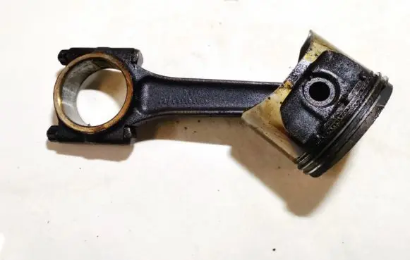 Jaguar XJ X308 Piston with connecting rod nba1611ba