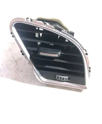 Audi A5 Sportback 8TA Dashboard side air vent grill/cover trim 8T2820902G