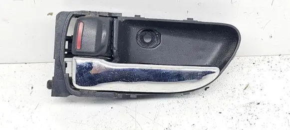 Subaru Legacy Rear door interior handle