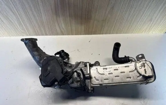 Mercedes-Benz E W212 EGR valve A6511400160 0927200872 A2C53362275