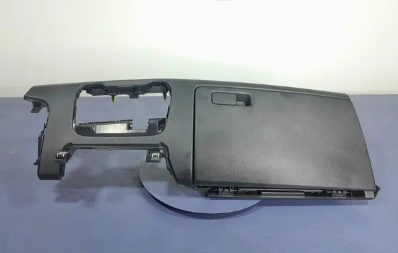 Other sill/pillar trim element