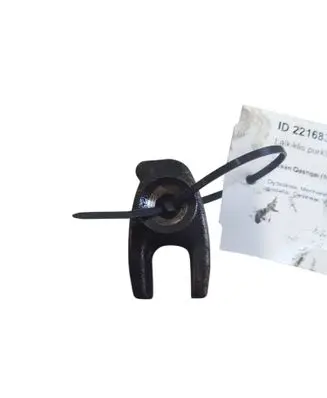 Nissan Qashqai Fuel Injector clamp holder 