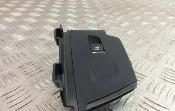 BMW X3 G01 Electric window control switch 9327031