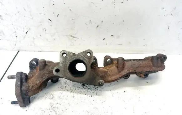 Mazda 5 Exhaust manifold
