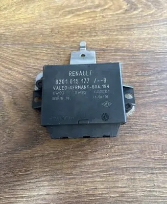 Renault Master III Parking PDC control unit/module 8201015177