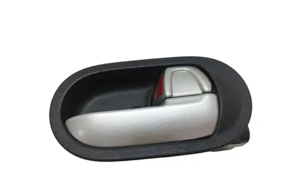 Mitsubishi Colt Front door interior handle 4J14