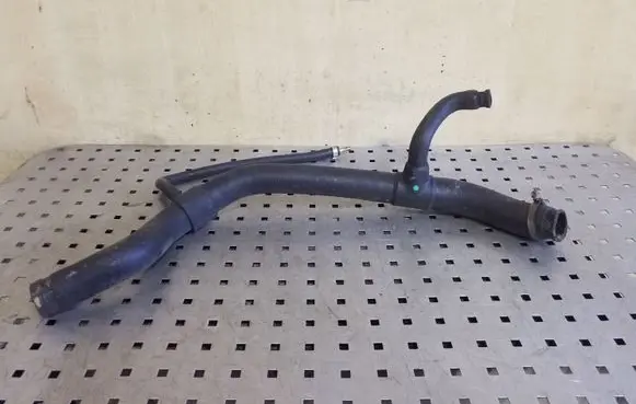 Audi A6 S6 C4 4A Engine coolant pipe/hose 4A0121101D