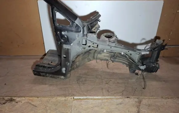 Lexus RX 450H Front quarter panel 