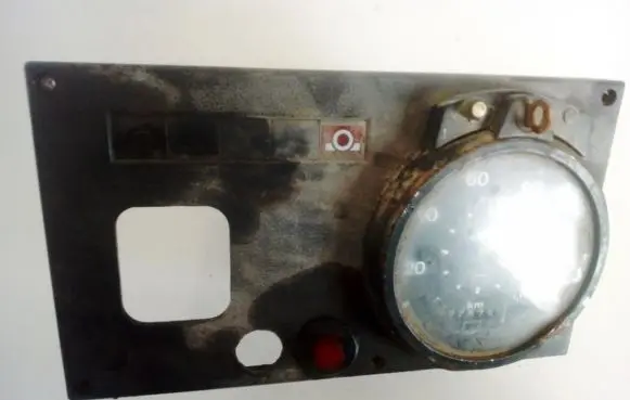 Mercedes-Benz 207 310 Speedometer (instrument cluster) 3146890890